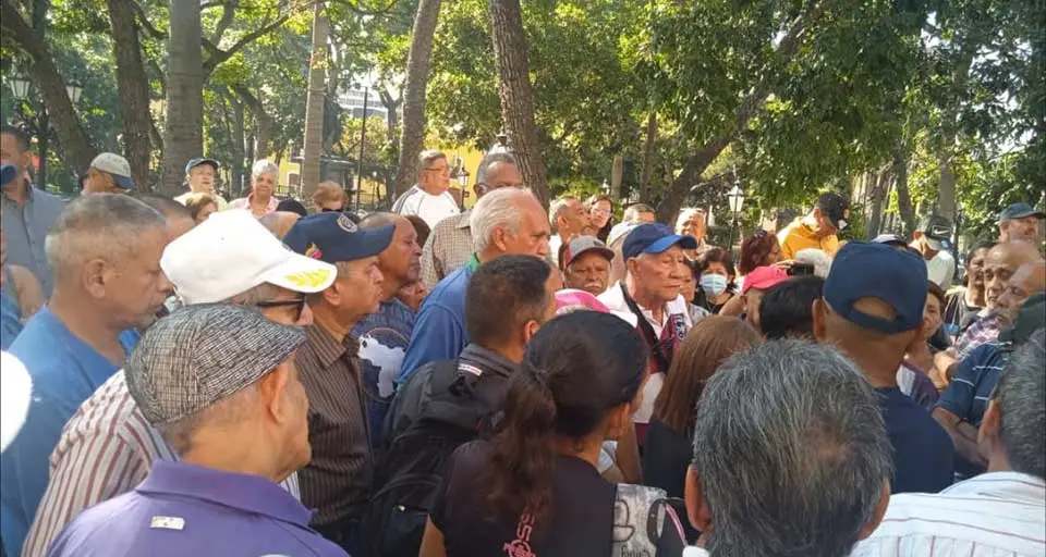 Inaesin protesta docente Plaza Bolívar