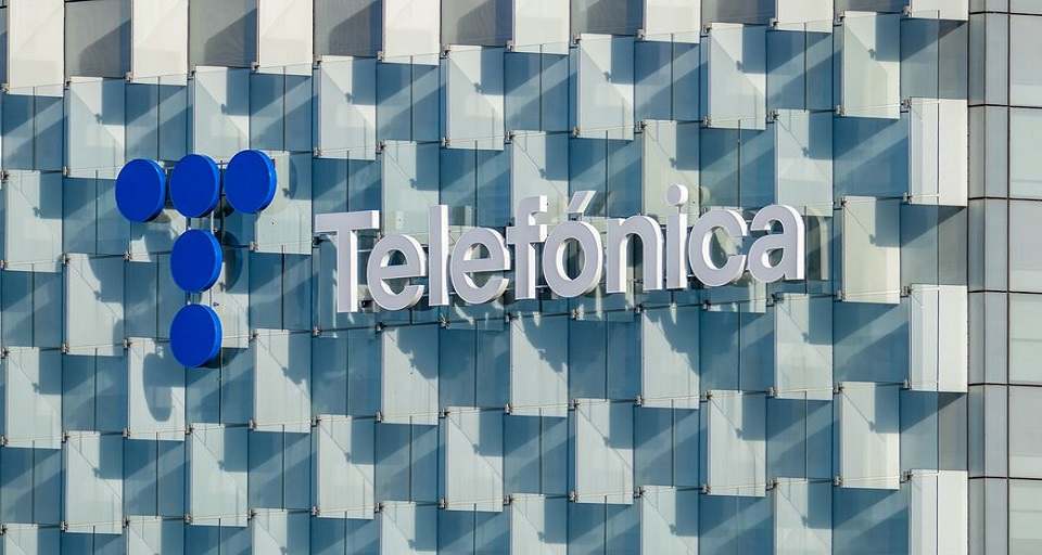 Telefónica 02
