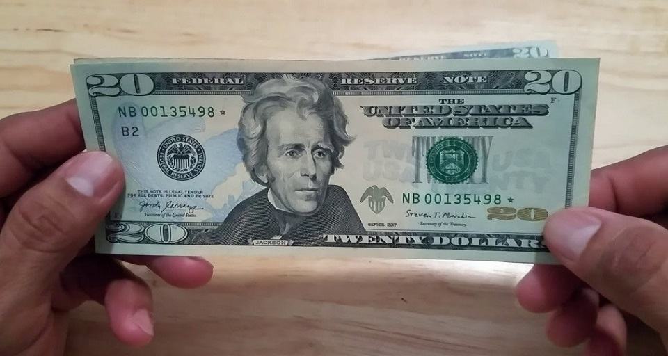 Dólares Ecoanalítica tasa de cambio